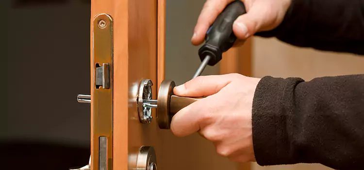 Semi Truck Locksmith Kendall West